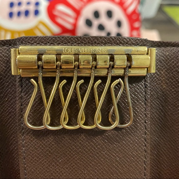 Louis Vuitton 6 Key Holder Damier Ebene - Picture 11 of 12